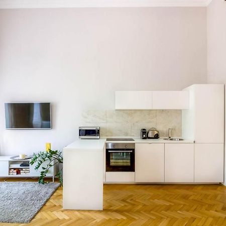Luxury Lisbeth Apartman Budapest Eksteriør bilde
