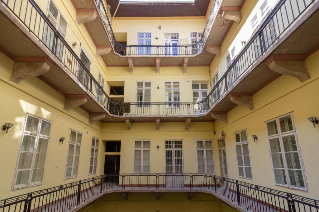 Luxury Lisbeth Apartman Budapest Eksteriør bilde