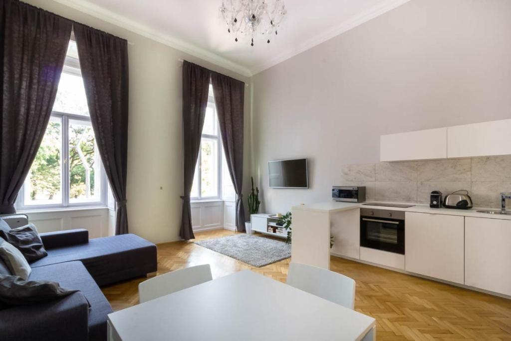 Luxury Lisbeth Apartman Budapest Eksteriør bilde
